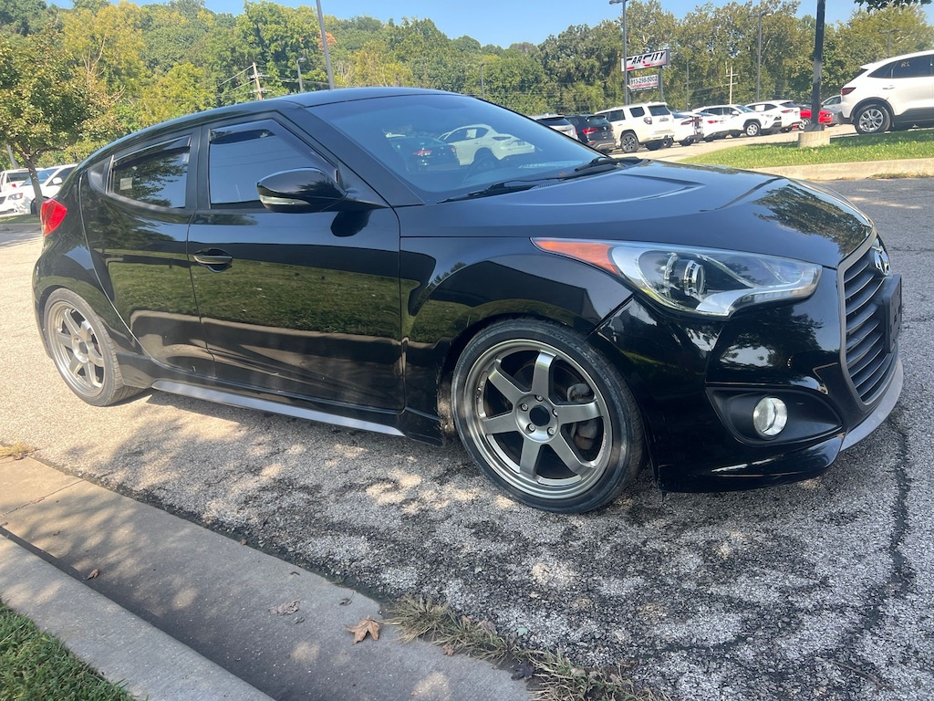 Used 2016 Hyundai Veloster Turbo Hatchback