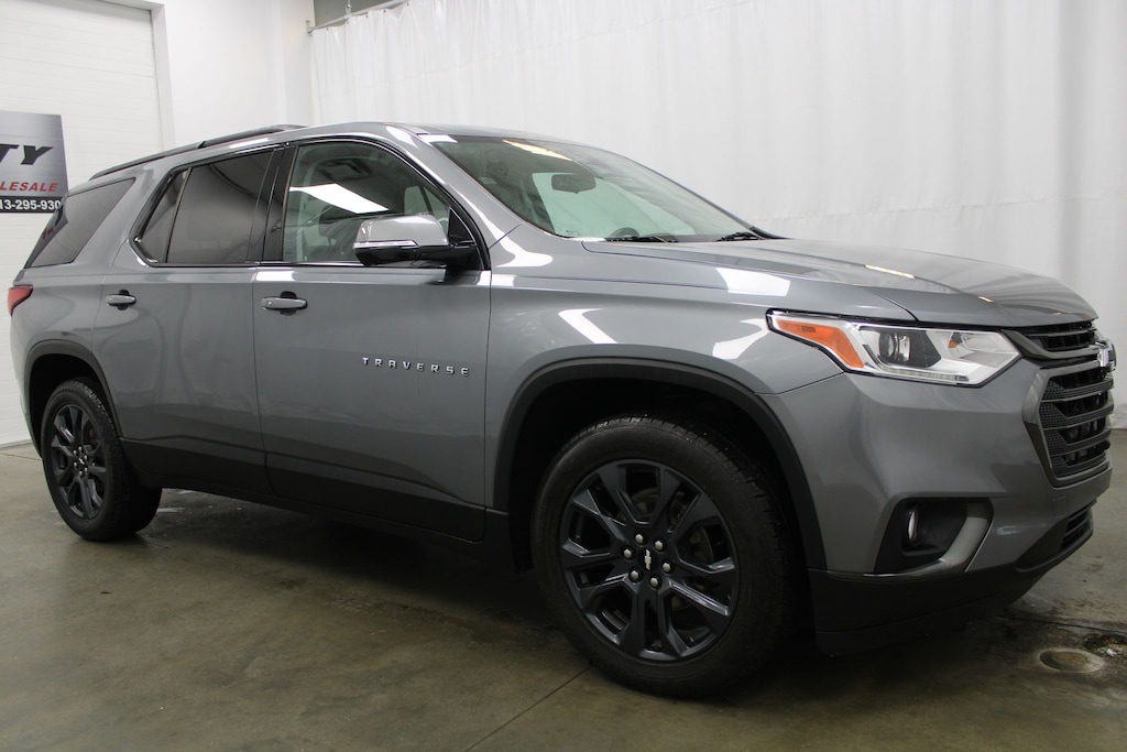 Used 2020 Chevrolet Traverse RS SUV