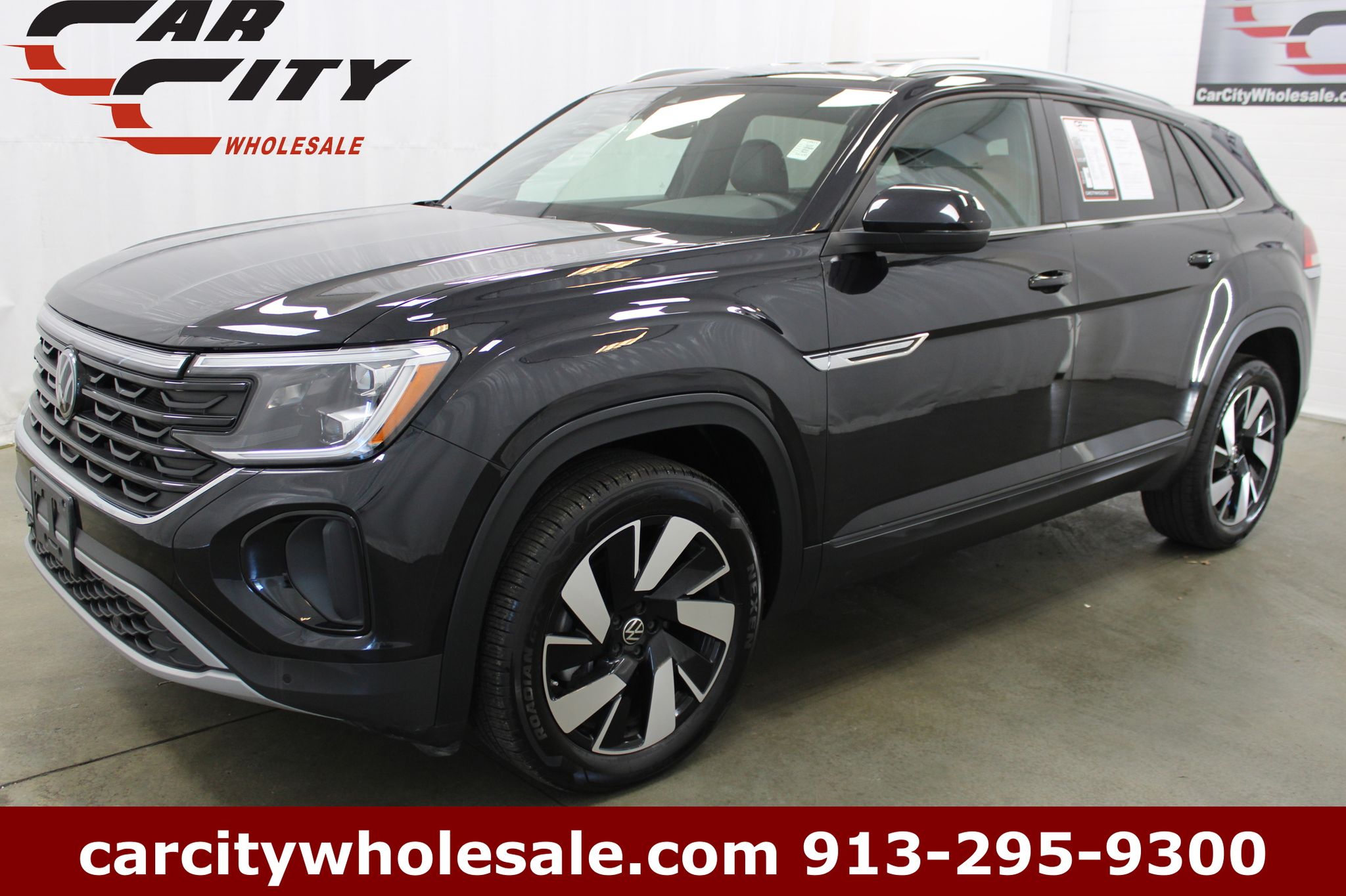 2025 Volkswagen Atlas Cross Sport 2.0T SE w/Tech 4MOTION's photo