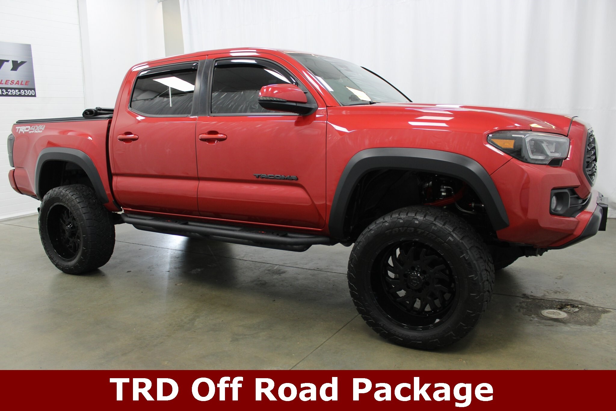 2021 Toyota Tacoma TRD Off-Road photo 3
