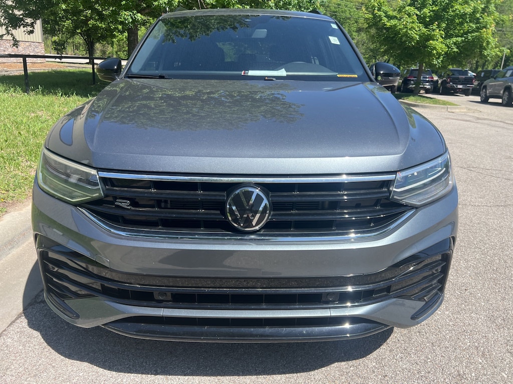 Used 2024 Volkswagen Tiguan 2.0T SE R-Line Black SUV