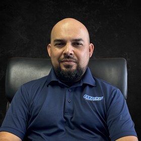 Staff member Juan Garcia from ID_9858e1af9cb0