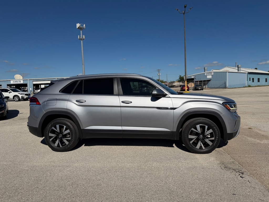 Used 2023 Volkswagen Atlas Cross Sport SUV