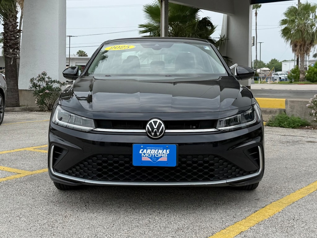 Used 2025 Volkswagen Jetta SEDAN