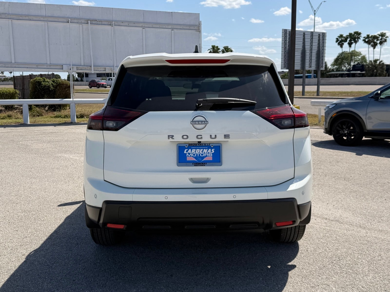 2026 Nissan Rogue S - Photo 7