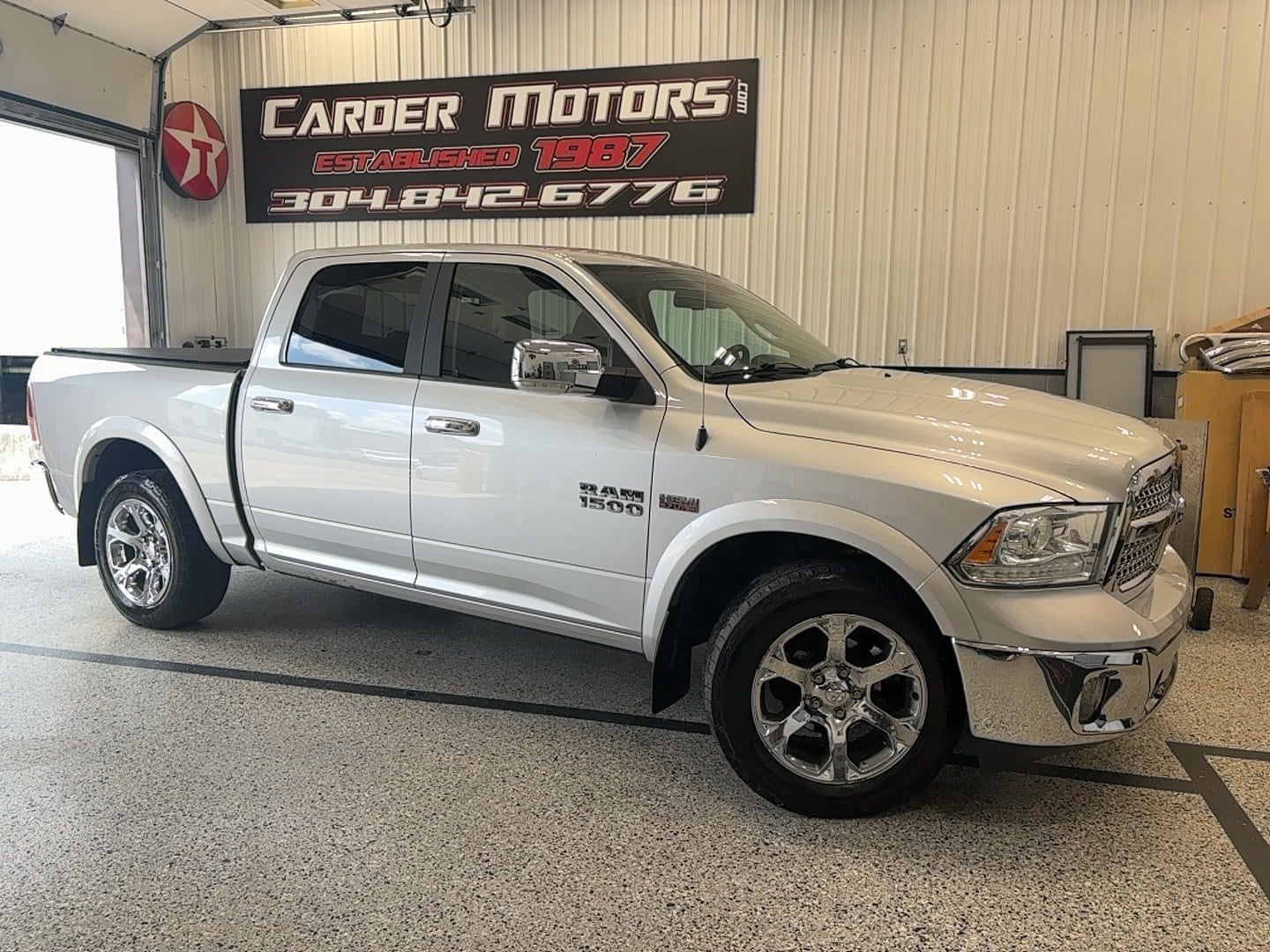 2017 RAM 1500 Laramie 4x4 Crew Cab 5'7's photo