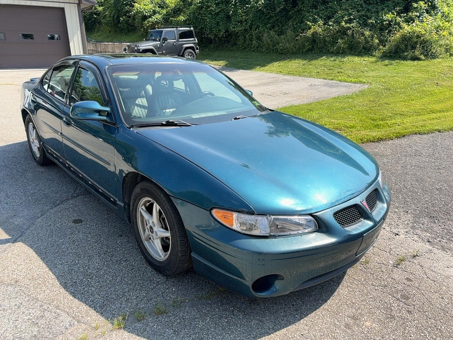 2003 Pontiac Grand Prix GT's photo