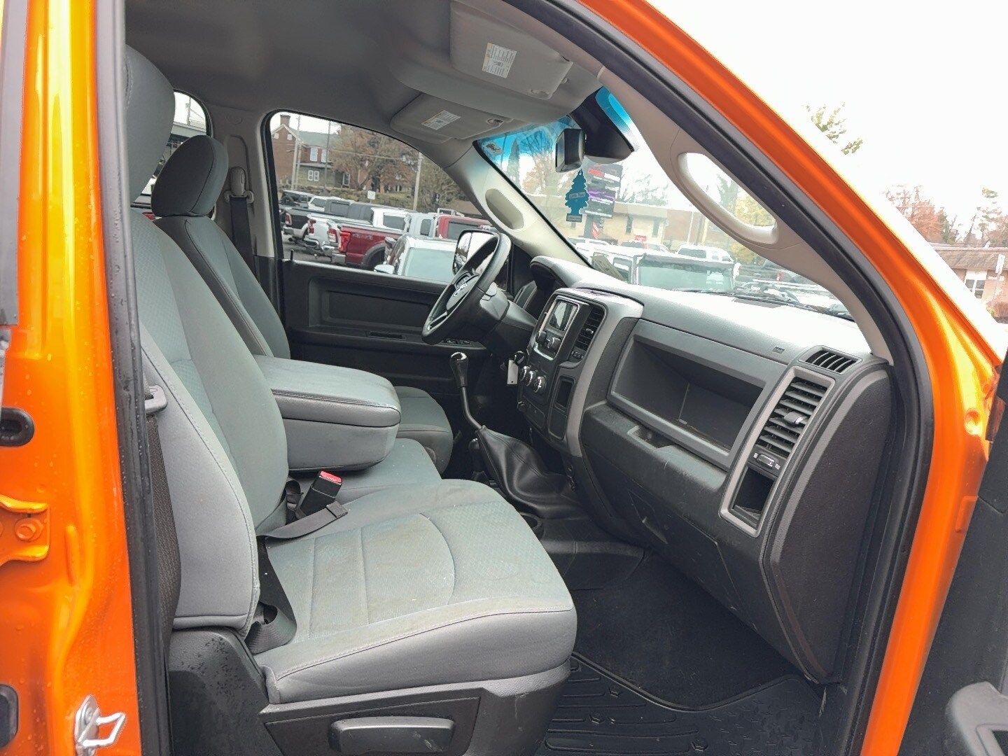 2018 Ram 2500 Tradesman photo 4