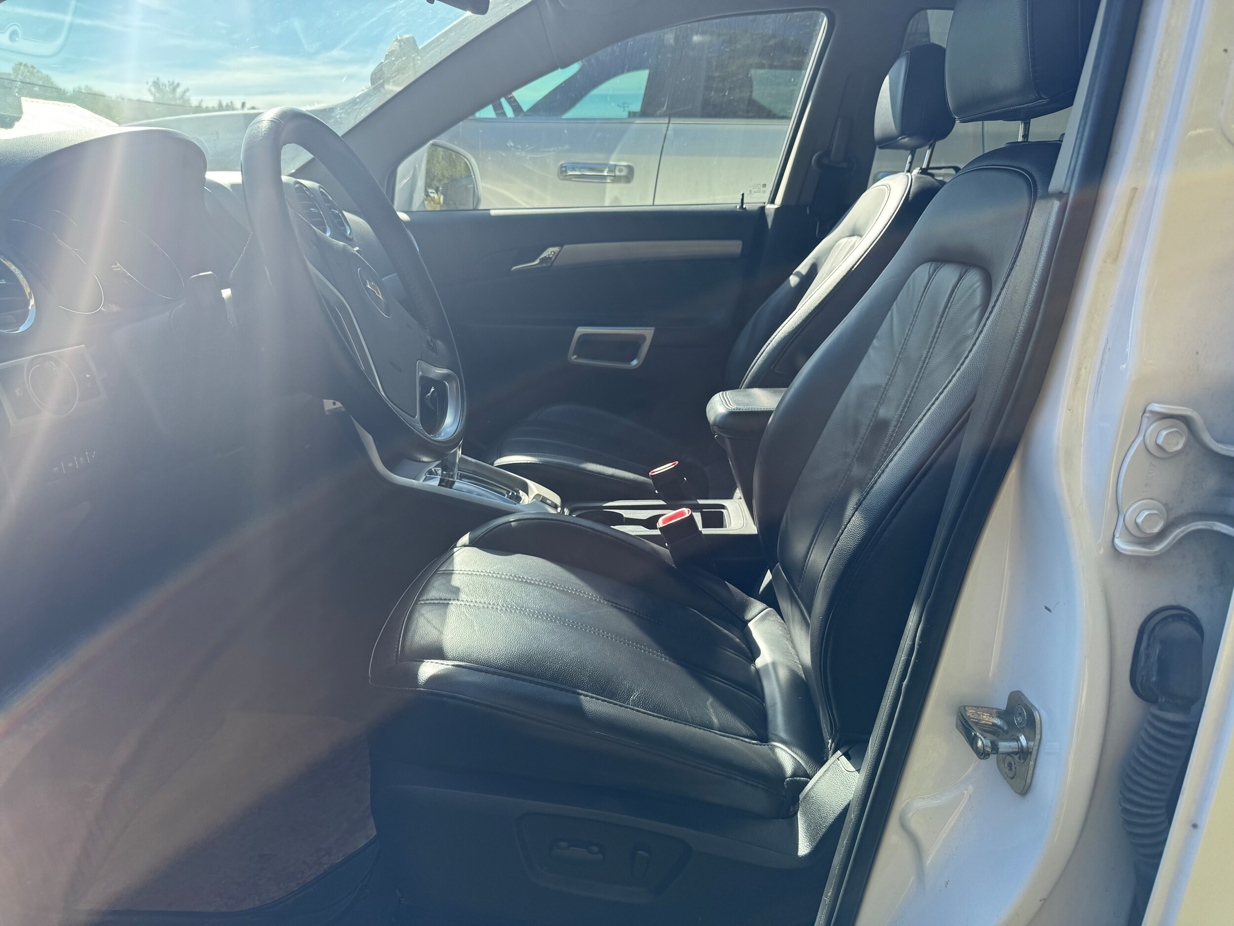 2012 Chevrolet Captiva Sport photo 3