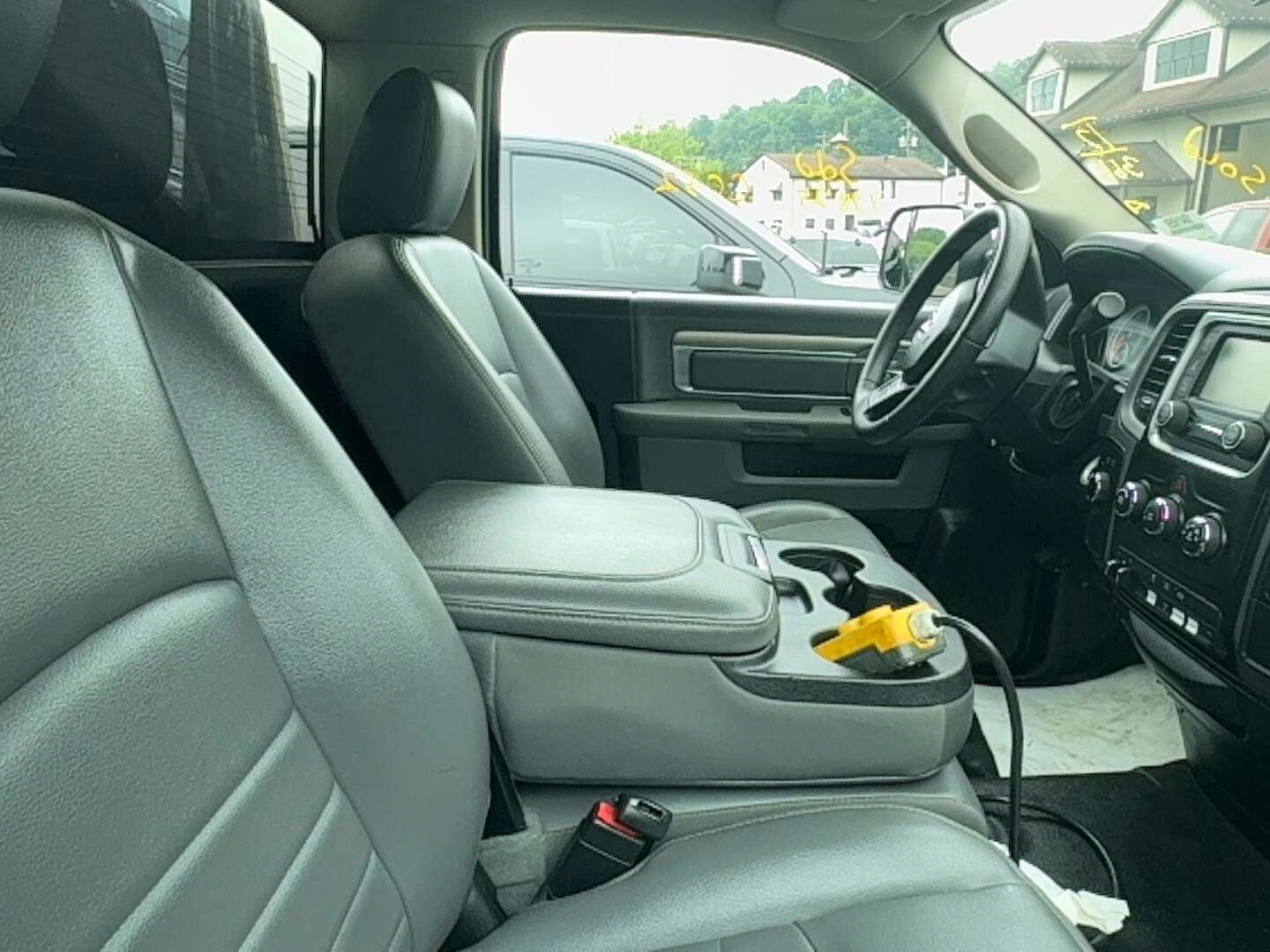 2017 Ram 5500 Tradesman SLT photo 4
