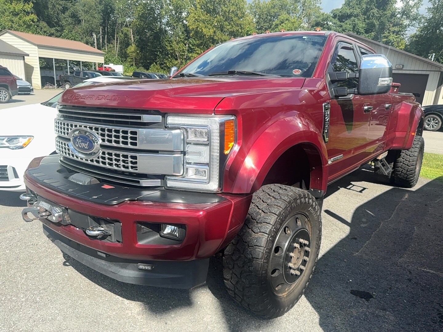 2017 Ford F-450 Platinum photo 2