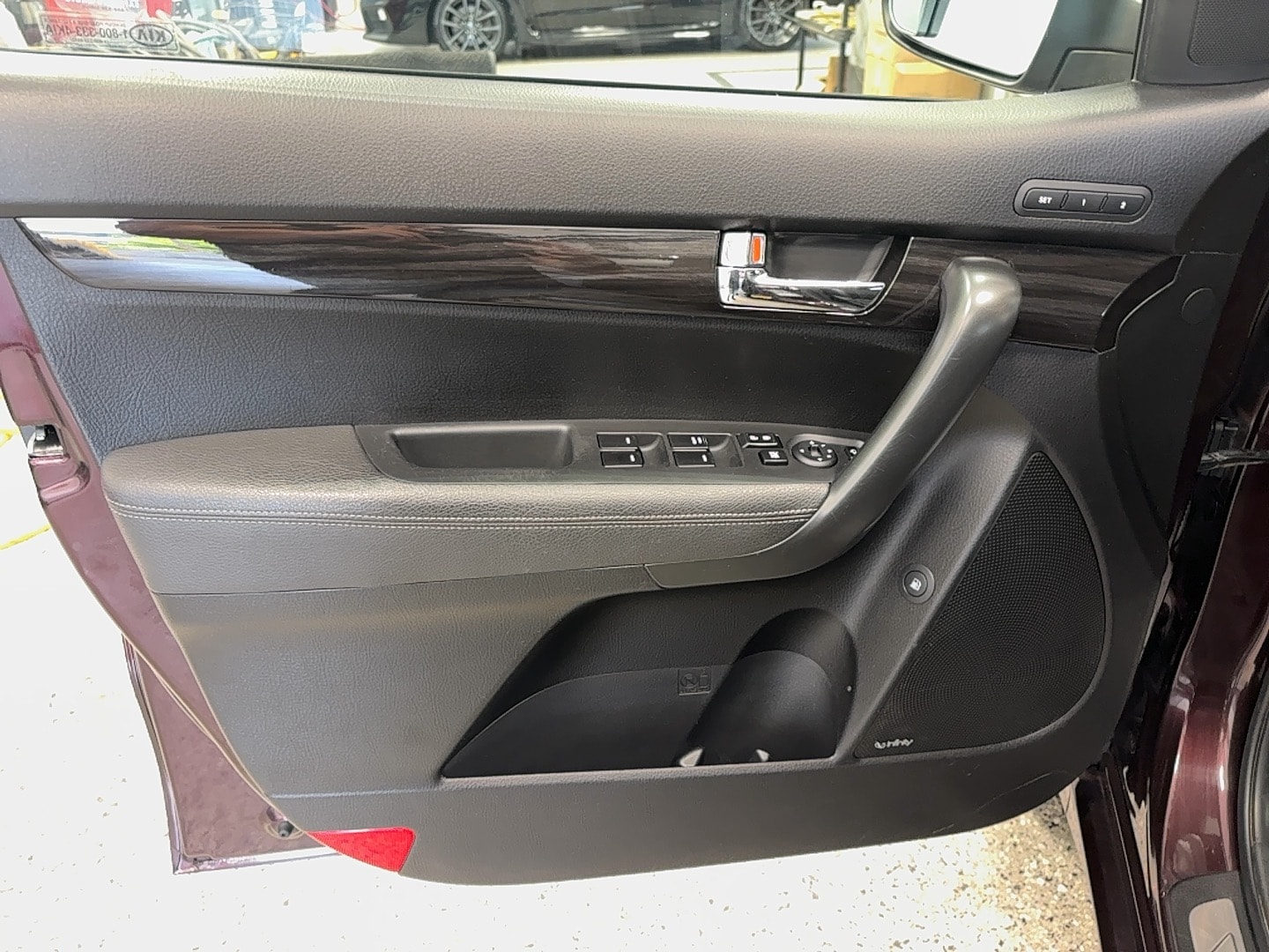 2012 Kia Sorento SX - Photo 11