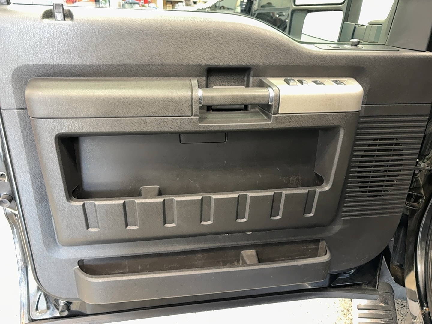 2015 Ford F-350 Super Duty Platinum - Photo 10