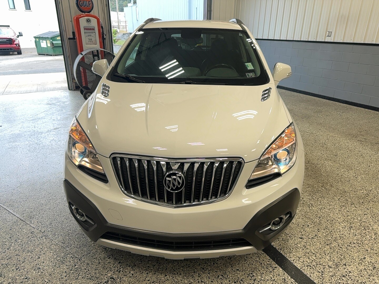2016 Buick Encore Convenience photo 2