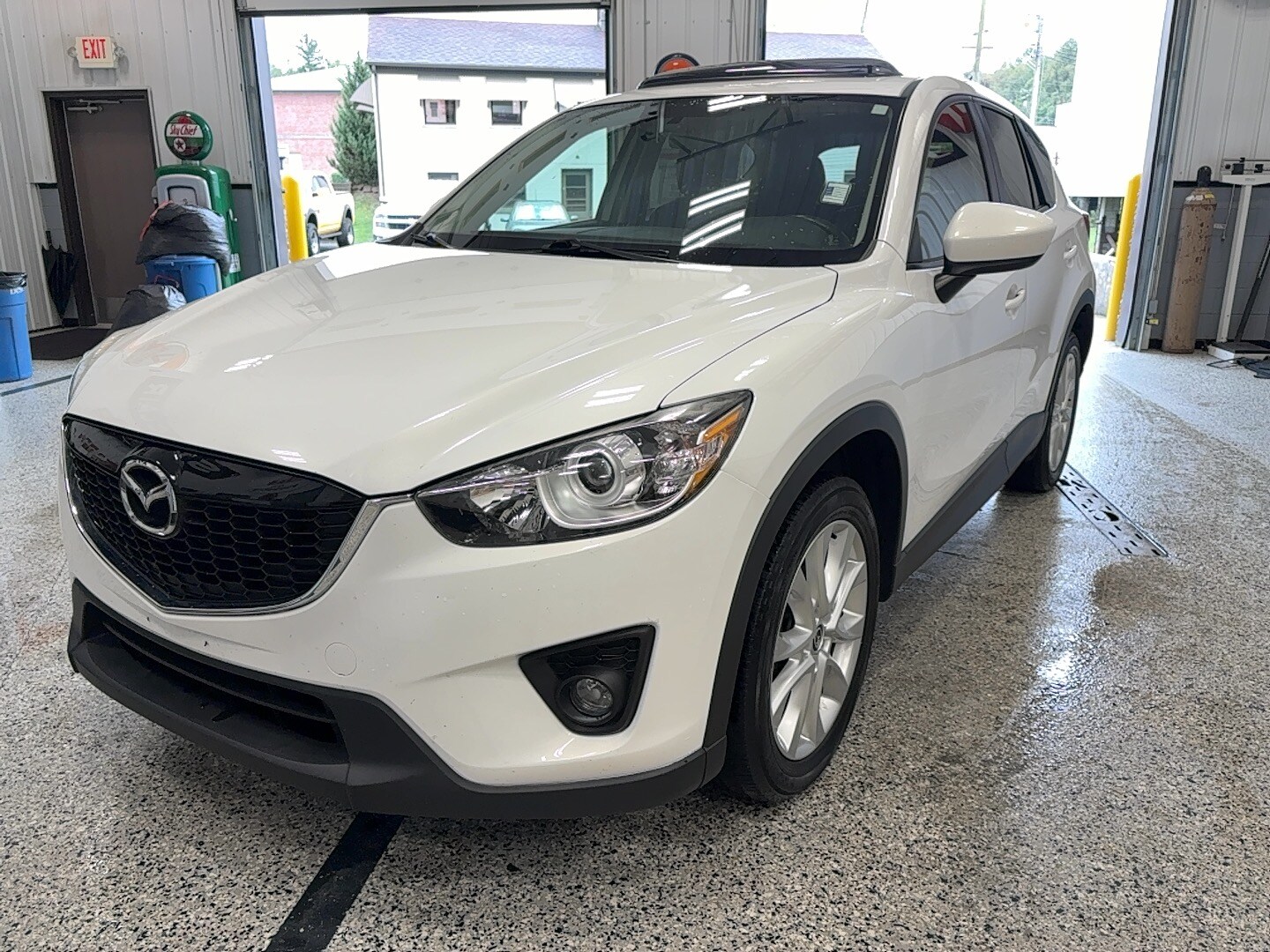 2013 Mazda CX-5 Grand Touring photo 3