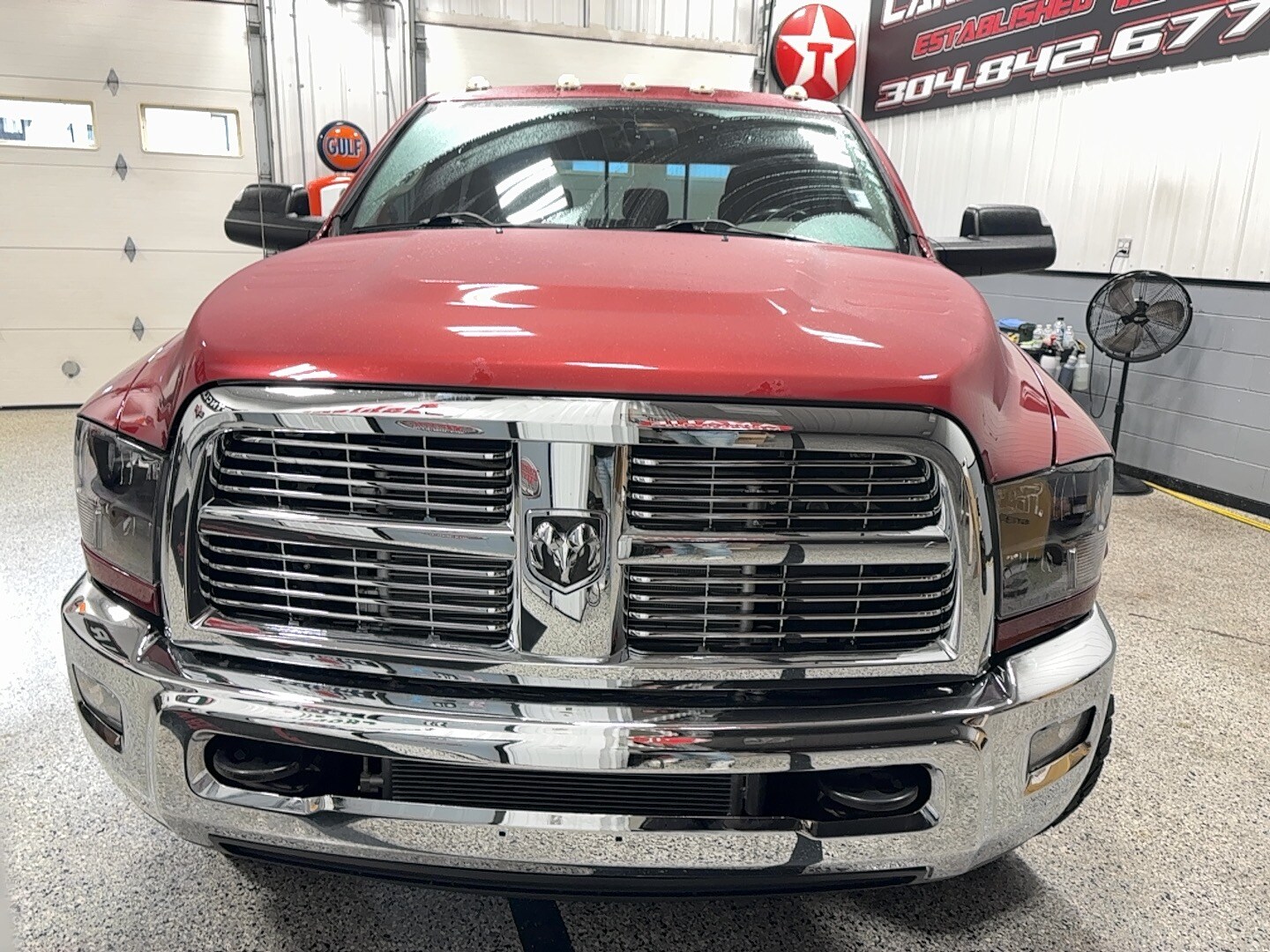 2010 Dodge Ram photo 2