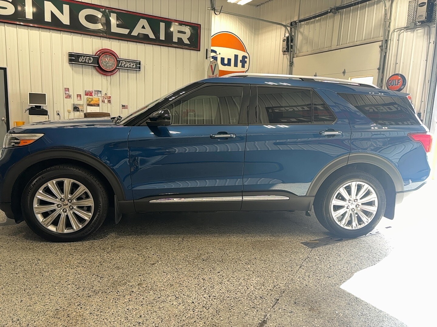2020 Ford Explorer Limited photo 4