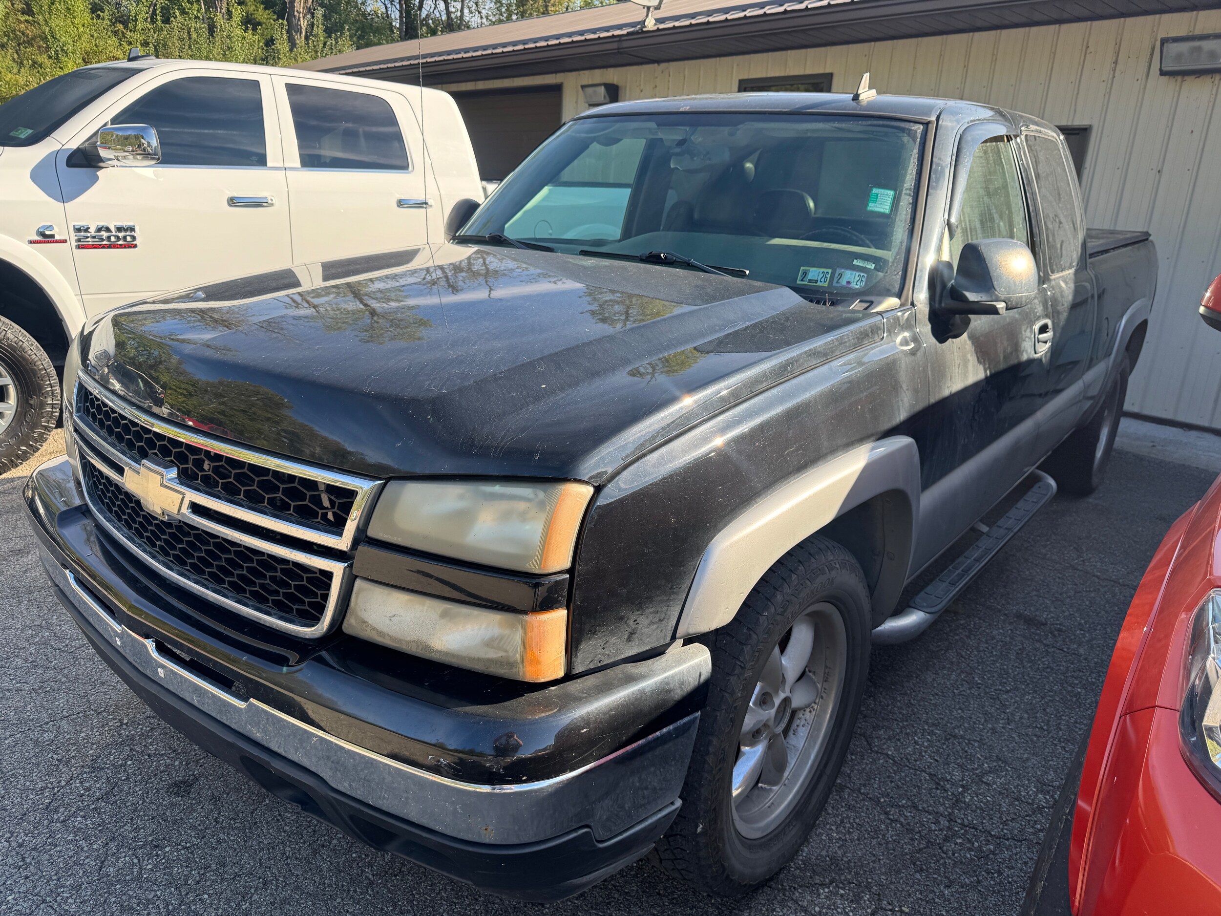2006 Chevrolet Silverado 1500 photo 2