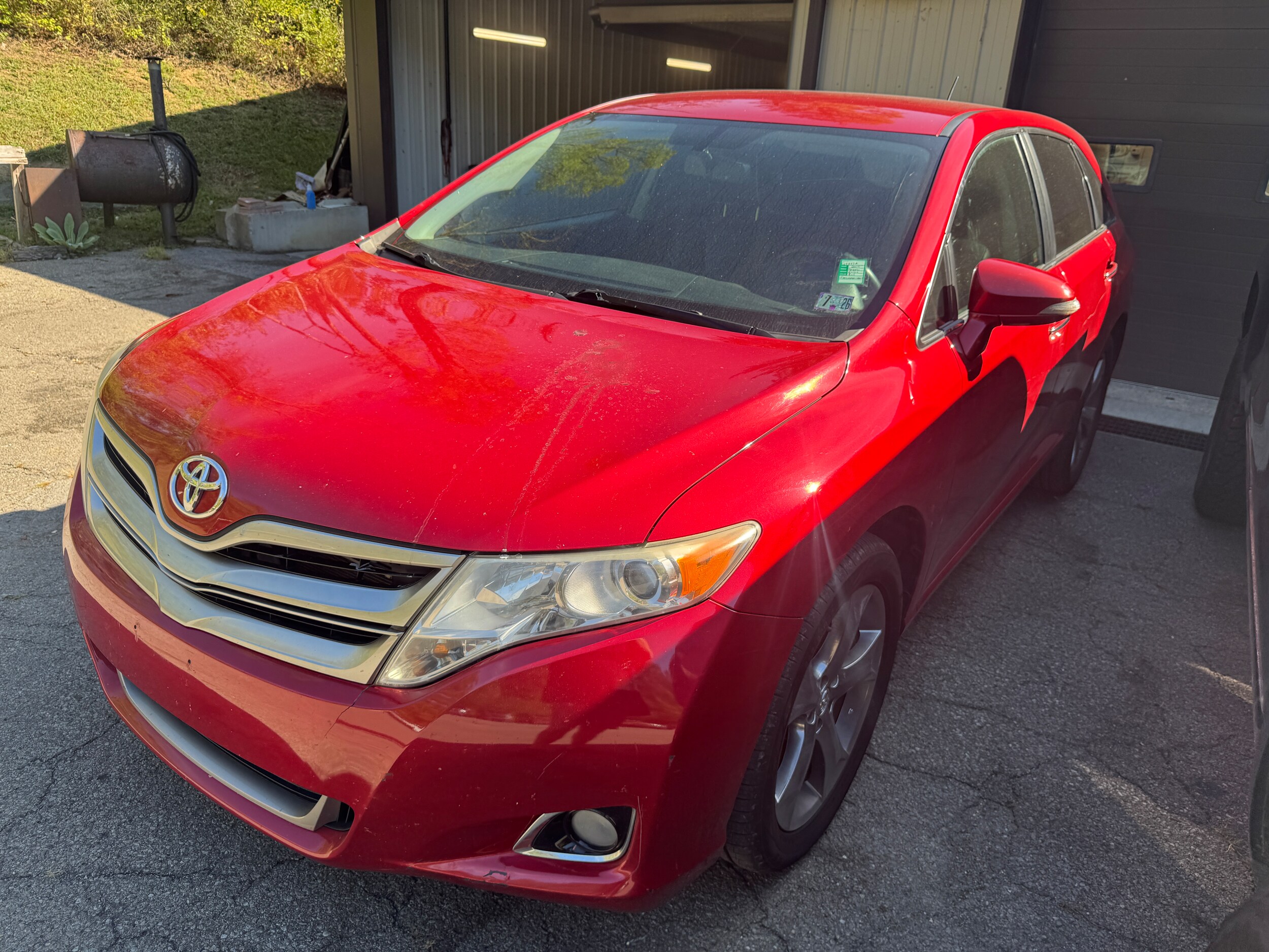 2014 Toyota Venza XLE photo 2
