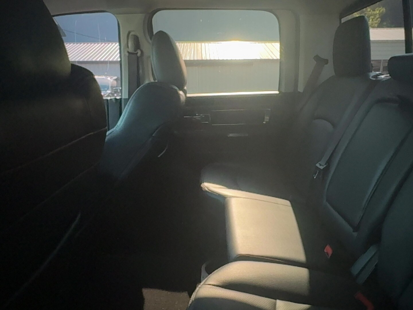 2016 Ram 2500 Laramie photo 4