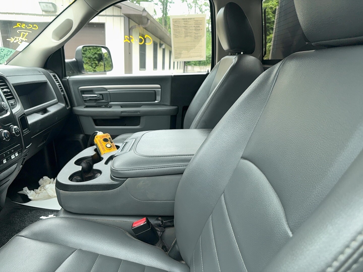 2017 Ram 5500 Tradesman SLT photo 3