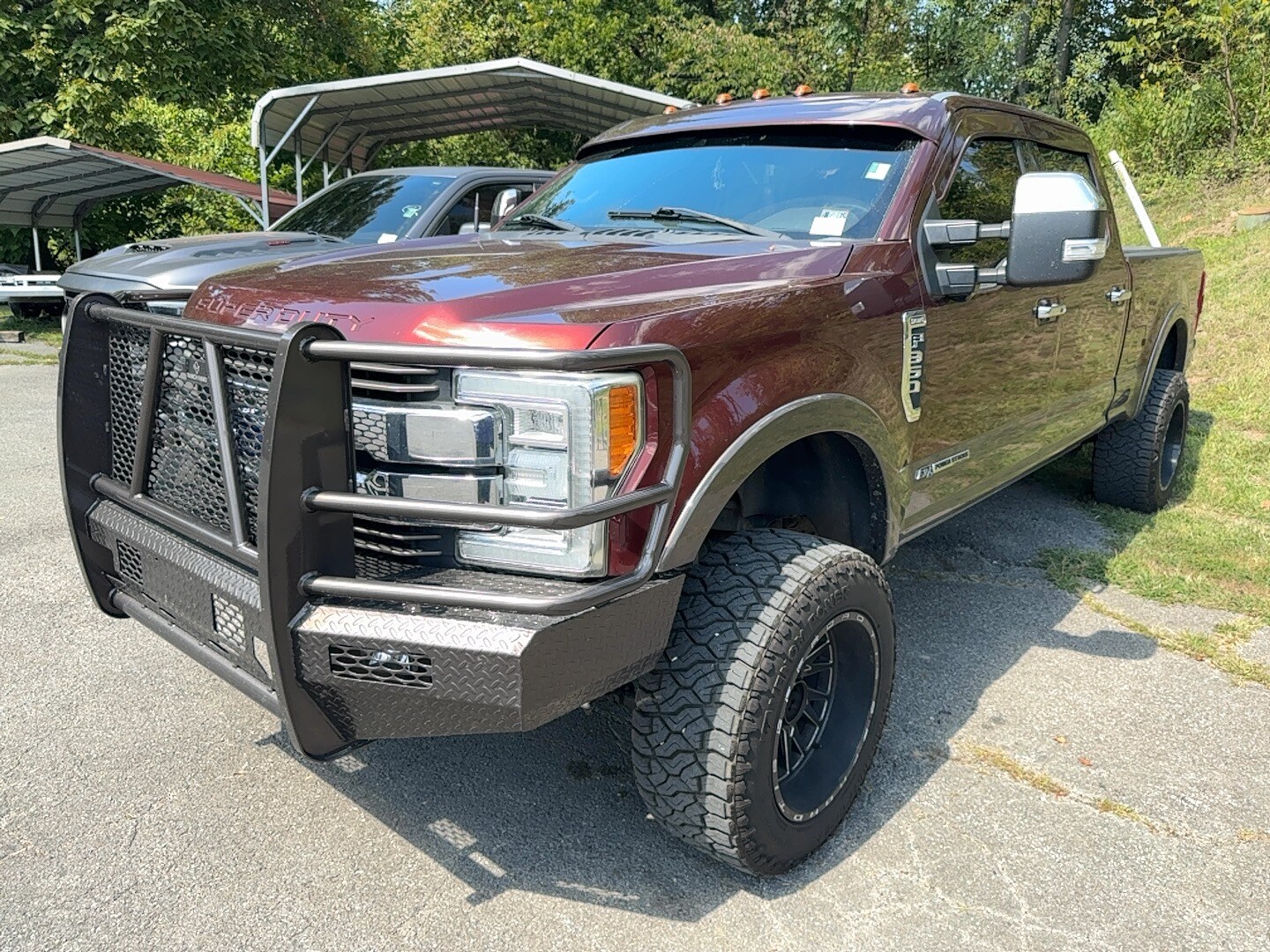 2017 Ford F-350 King Ranch photo 2
