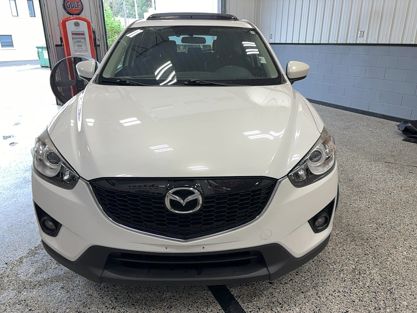 2013 Mazda CX-5 Grand Touring photo 2