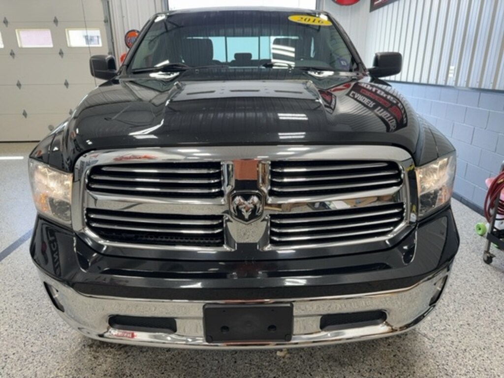 Used 2016 Ram 1500 For Sale at Carder Motors Inc. VIN 1C6RR7GT8GS286949