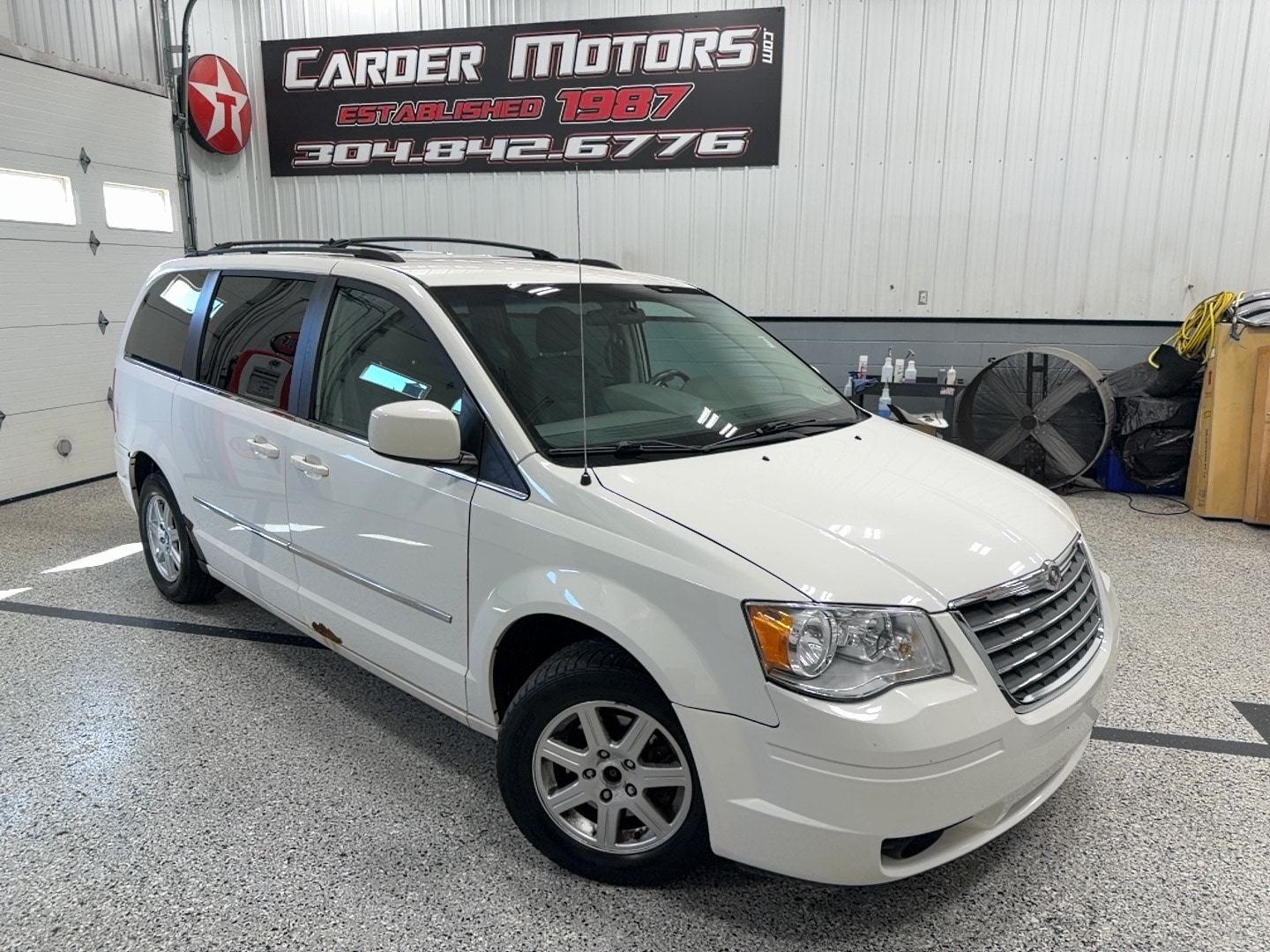 2010 Chrysler Town & Country Touring