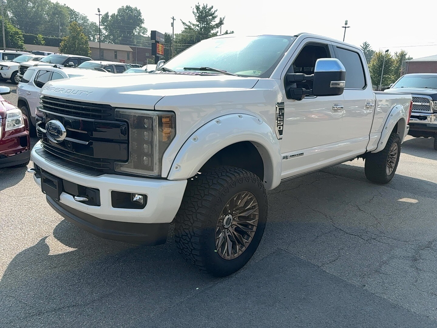 2018 Ford F-250 Platinum photo 2