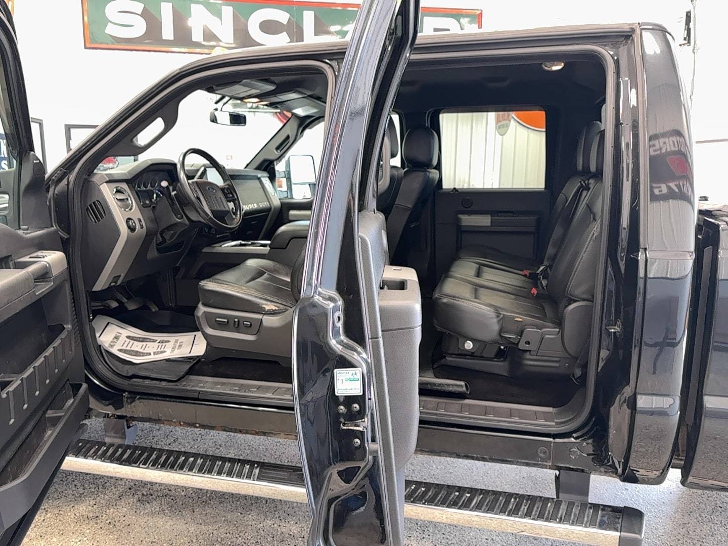 2015 Ford F-350 Super Duty Platinum - Photo 9