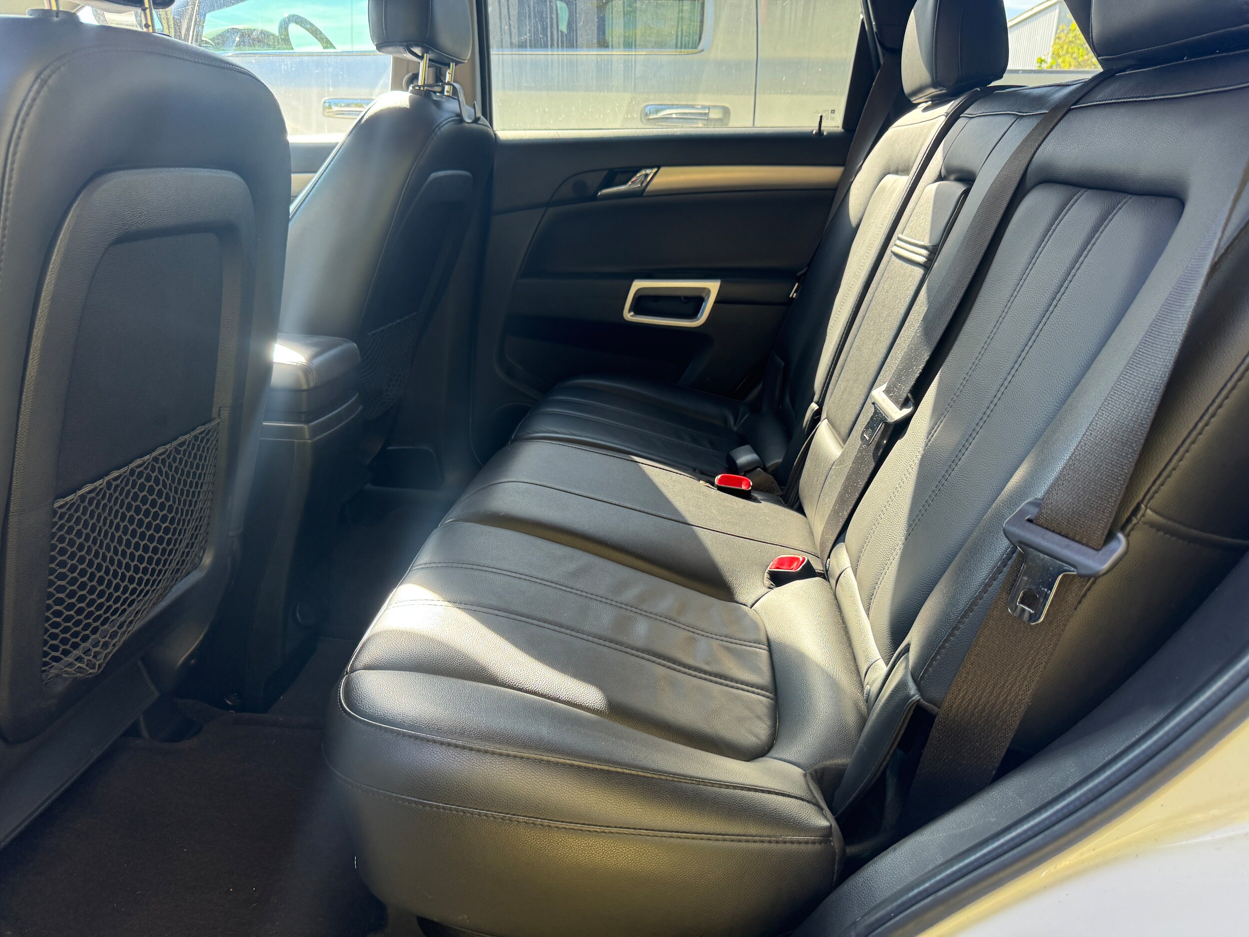 2012 Chevrolet Captiva Sport photo 4