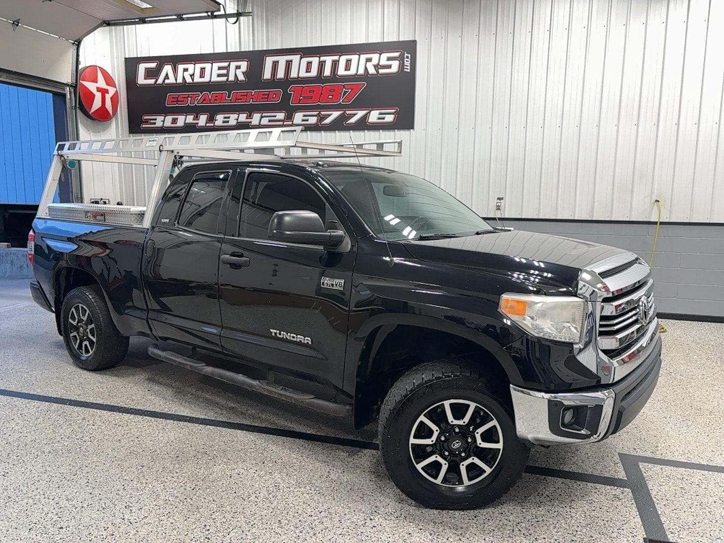 2017 Toyota Tundra SR5