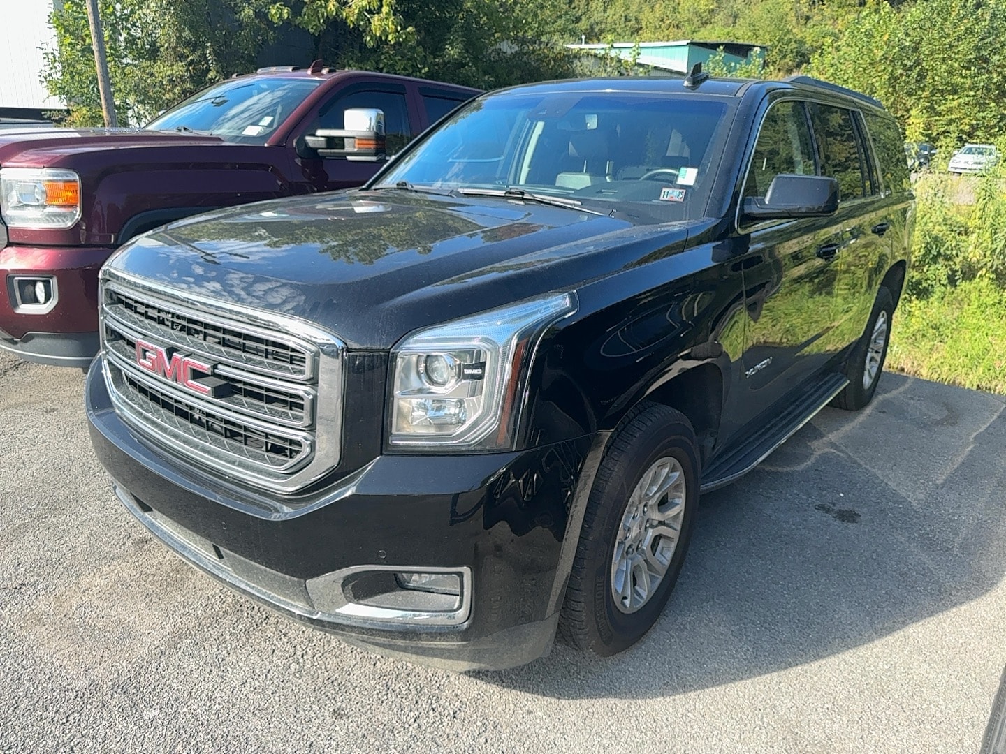2018 Gmc Yukon SLT photo 2