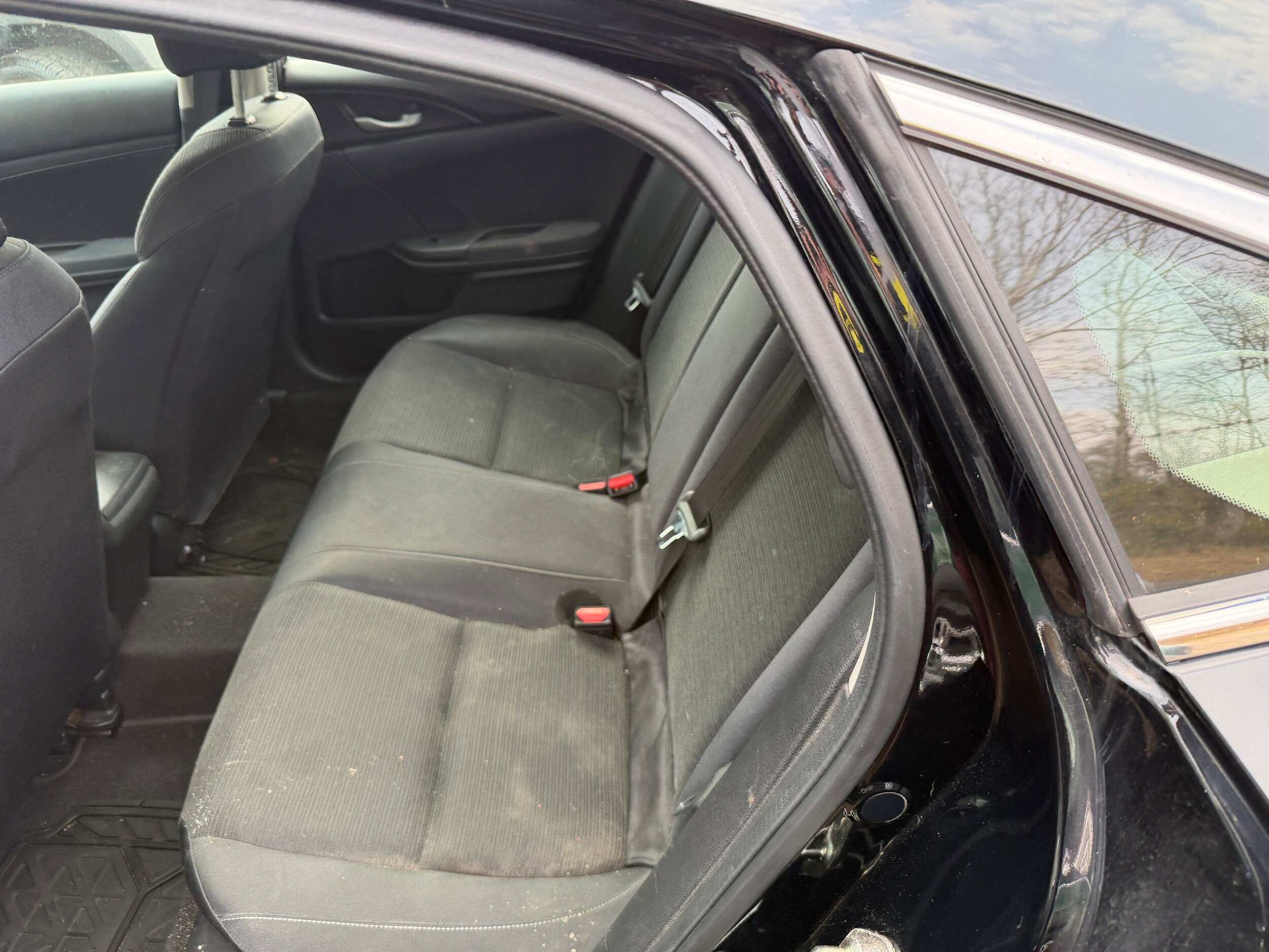 2019 Honda Insight EX photo 2