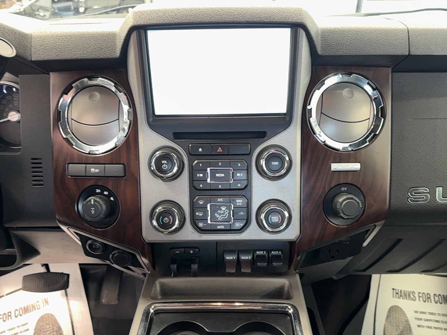 2015 Ford F-350 Super Duty Platinum - Photo 14