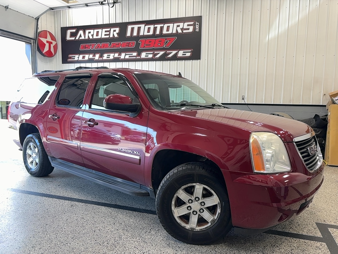 2011 GMC Yukon 4WD 1/2 Ton SLT (4SA)'s photo