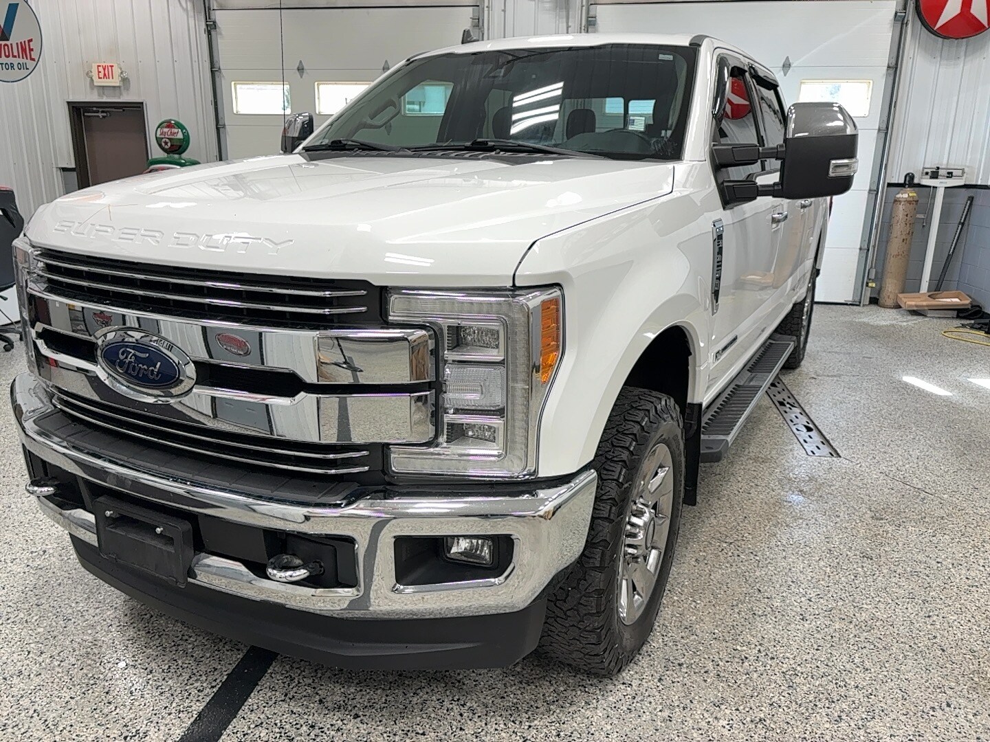 2019 Ford F-250 Lariat photo 3