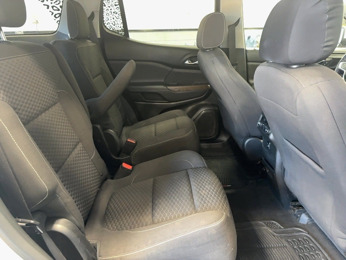 2017 GMC Acadia SLE-2 - Photo 16