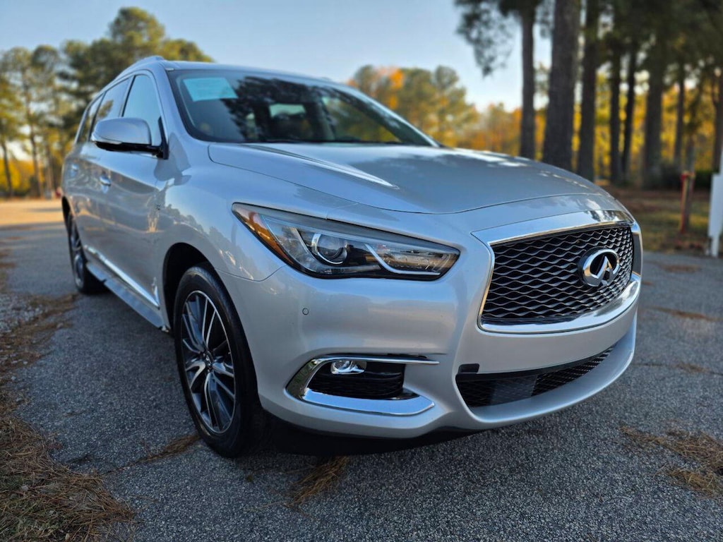 Used 2018 INFINITI QX60 Base 4dr SUV SUV
