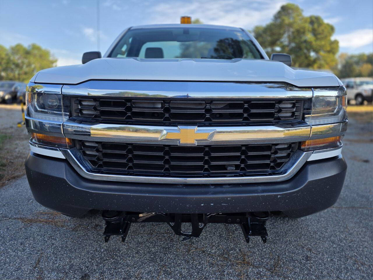 2016 Chevrolet Silverado Work Truck LS Base photo 3