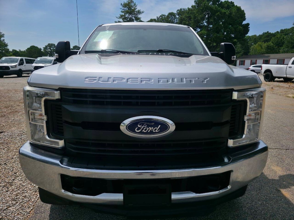 Used 2019 Ford F-250 Super Duty XL 4x4 2dr Regular Cab 8 ft. LB Pickup Pickup Truck