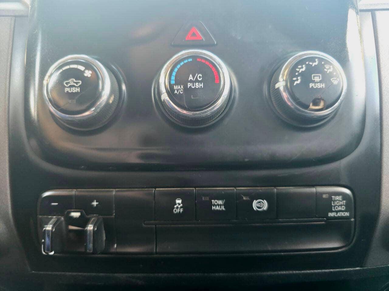 2013 RAM Ram 2500 Pickup Tradesman - Photo 14