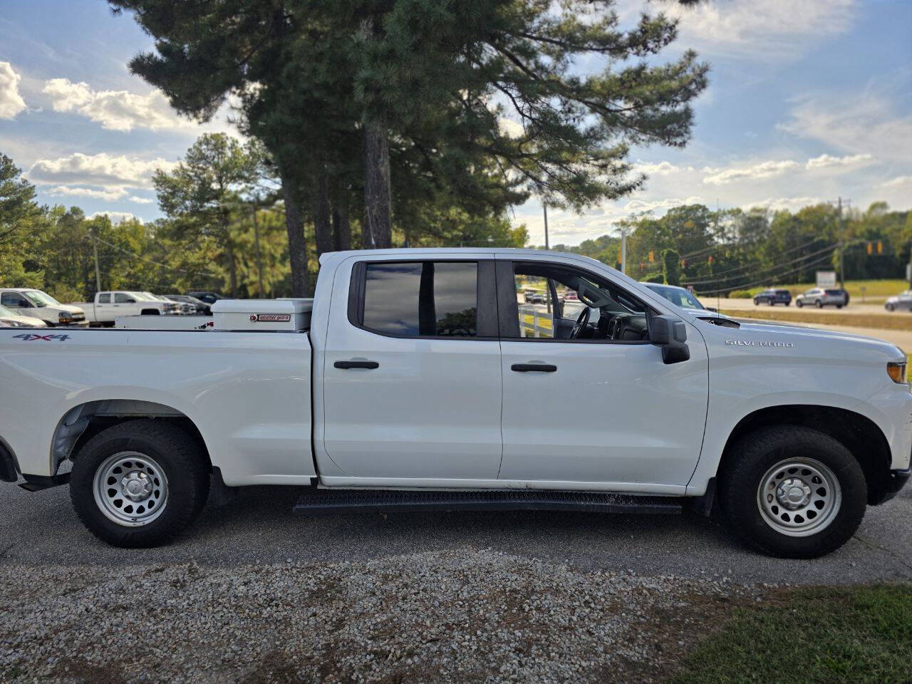 2019 Chevrolet Silverado Work Truck photo 3