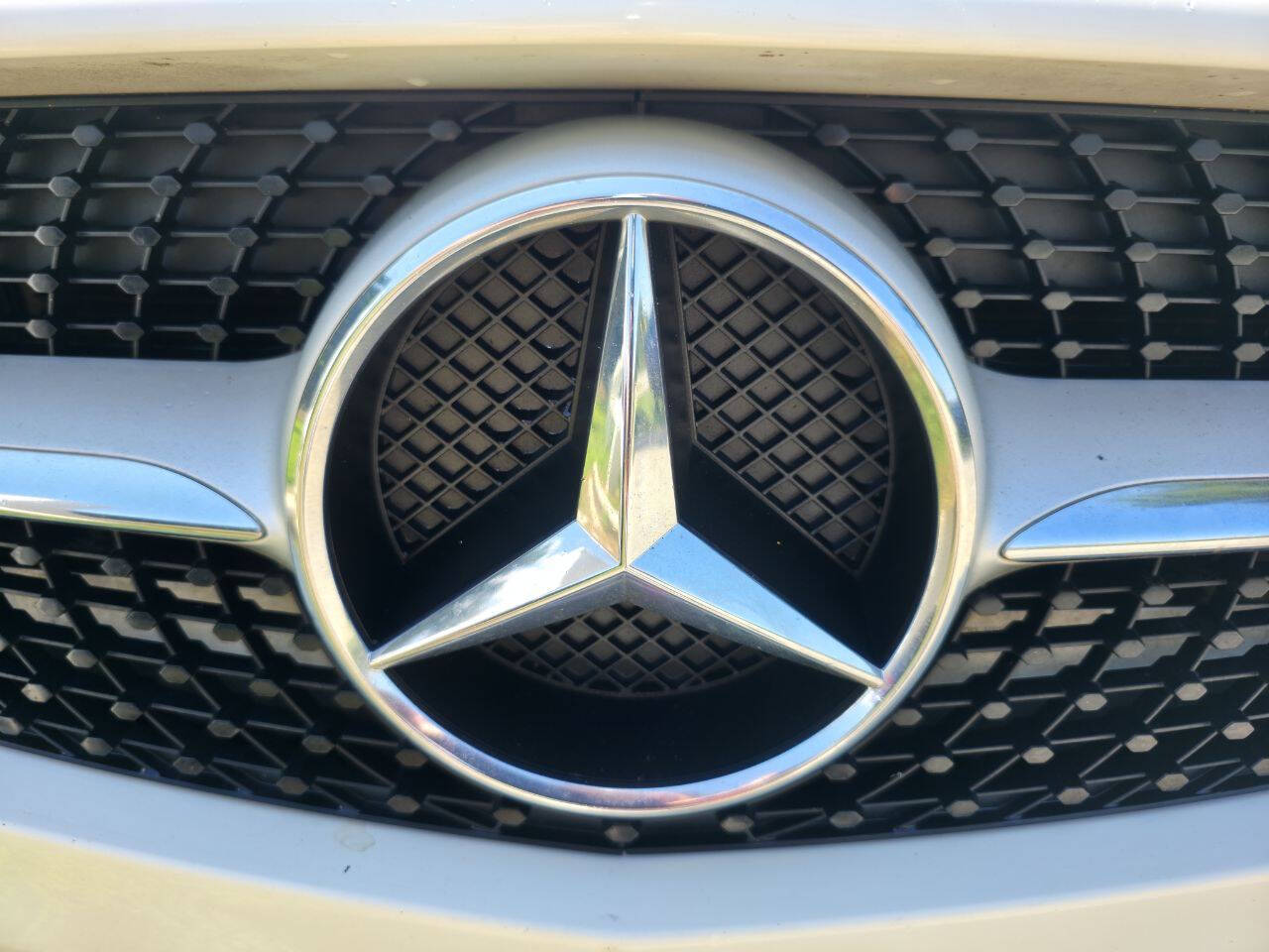 2018 Mercedes Benz CLA 250 photo 4