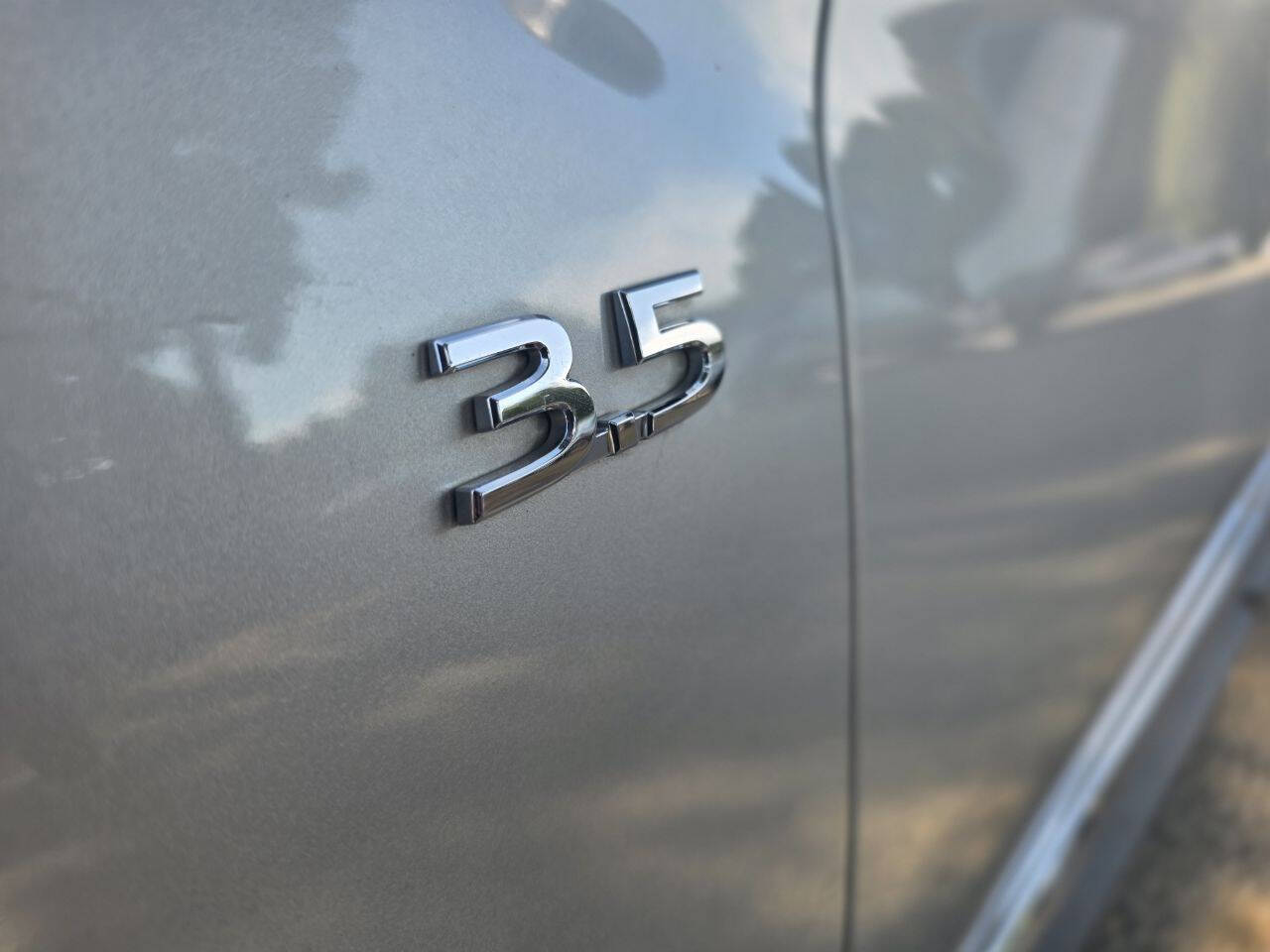 2017 Infiniti QX60 Base photo 4
