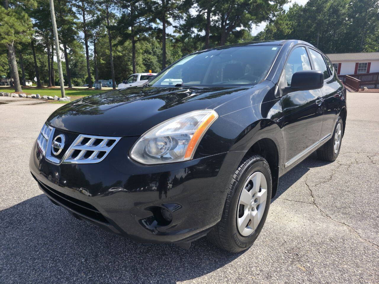 2011 Nissan Rogue S AWD photo 4