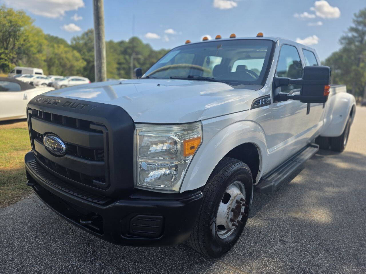 2015 Ford F-350 XL photo 3