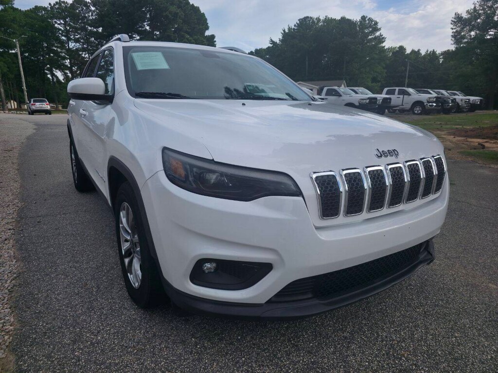 Used 2019 Jeep Cherokee Latitude Plus 4dr SUV SUV