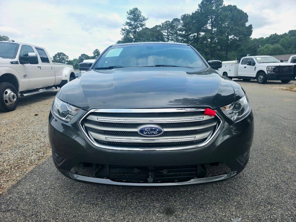Used 2017 Ford Taurus SEL 4dr Sedan Sedan
